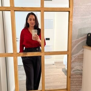 Meet your Posher, Risha